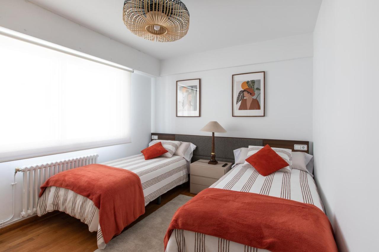 Luminoso Apartamento En Cuatro Caminos A Coruña Exteriör bild